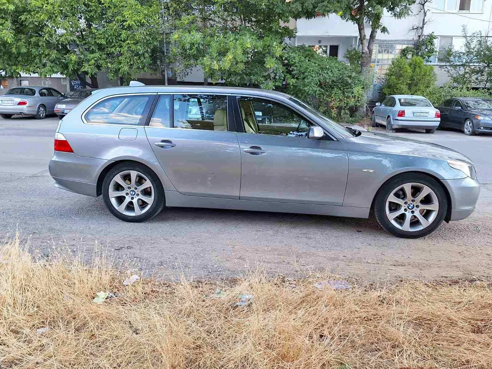 BMW 530 Xd 231 k.c., снимка 8 - Автомобили и джипове - 53853380