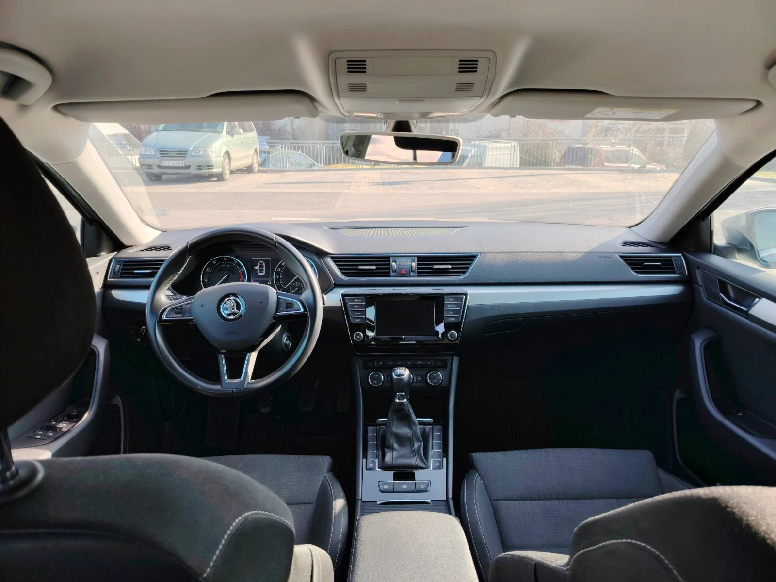 Skoda Superb 1.8 TSI, снимка 5 - Автомобили и джипове - 53935913