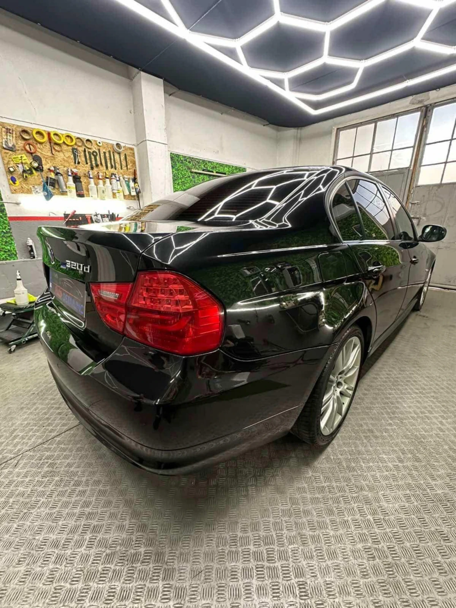 BMW 320 D LCI | Сменени вериги, снимка 5 - Автомобили и джипове - 54220868