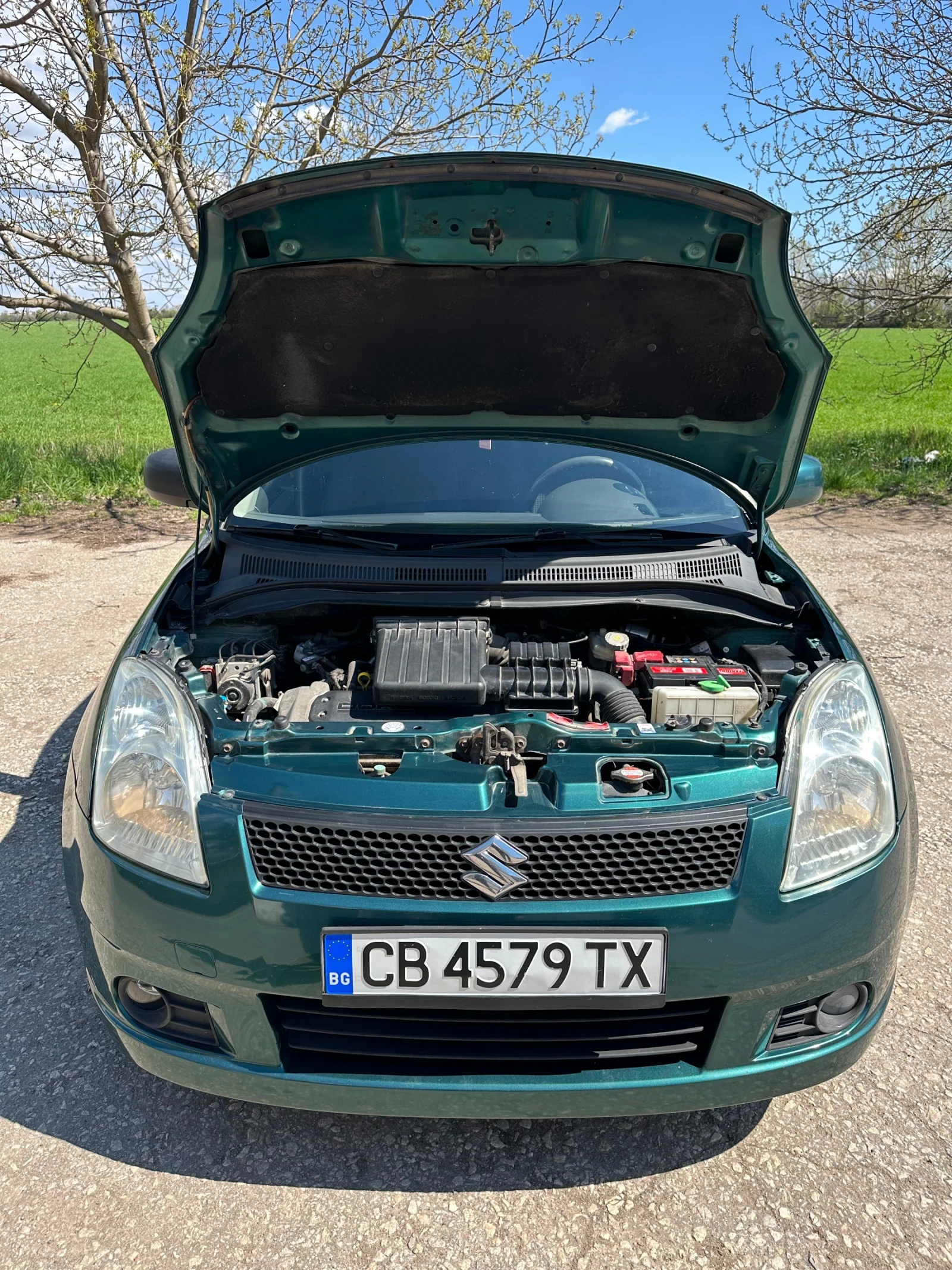 Suzuki Swift 1.5 бензин-газ, снимка 8 - Автомобили и джипове - 54246714