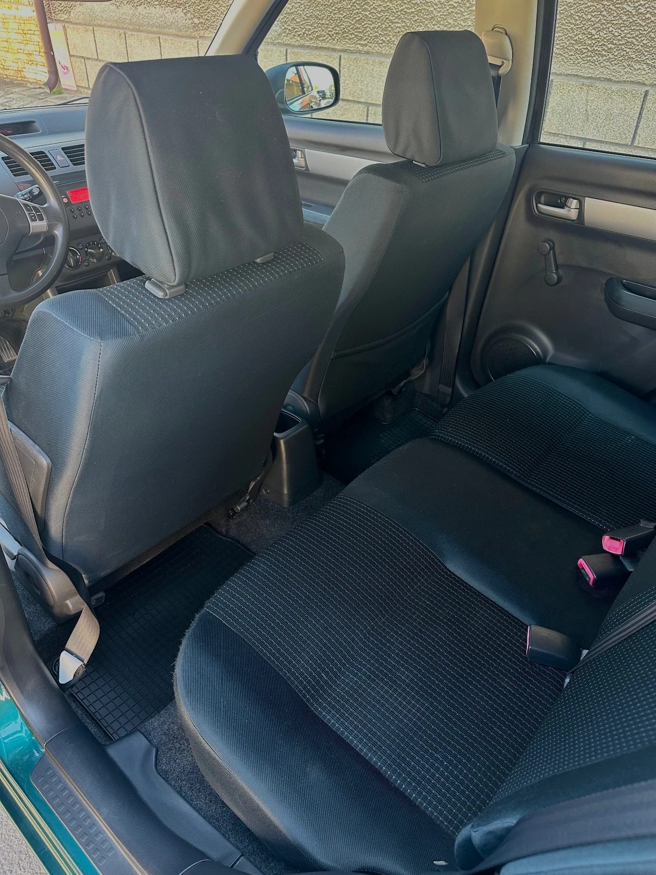 Suzuki Swift 1.5 бензин-газ, снимка 12 - Автомобили и джипове - 54246714