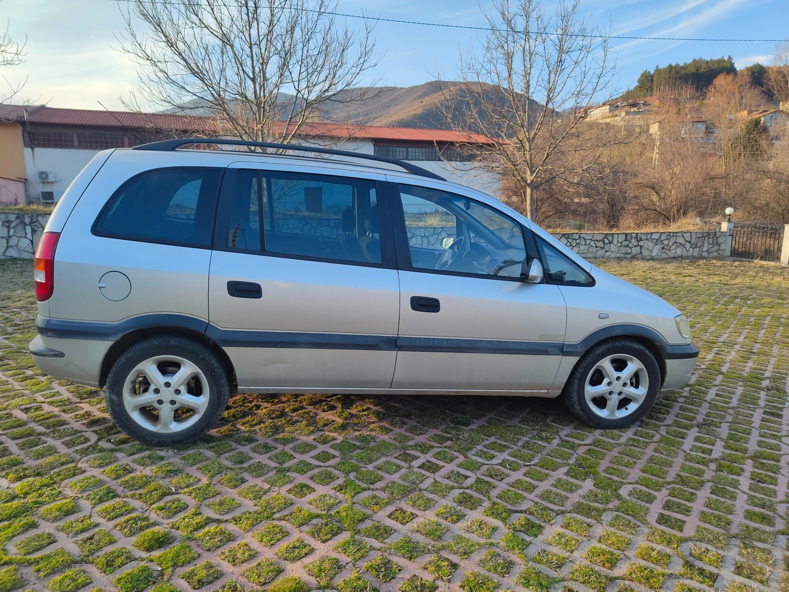 Opel Zafira 2.0DTI * �������� * 6+ 1 * � ����������� *  | Mobile.bg � ����������� 7