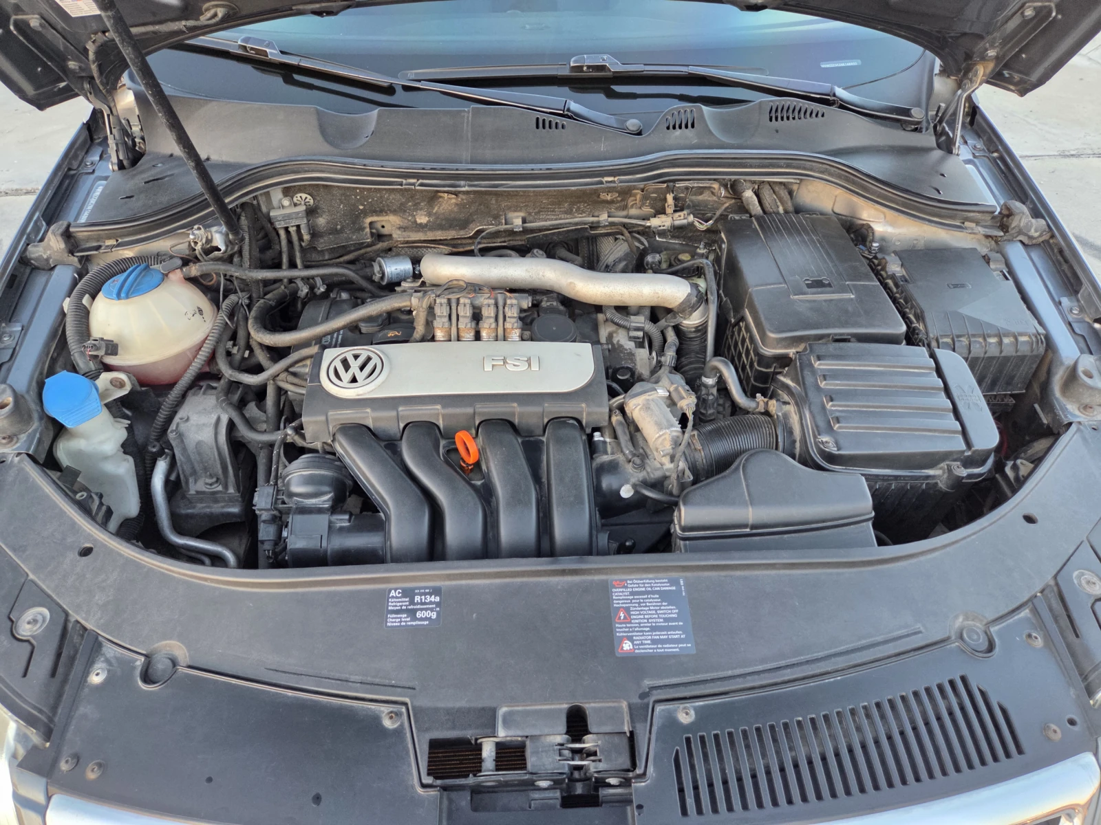 VW Passat B6 2.0FSI 150кс. LPG, снимка 17 - Автомобили и джипове - 54480335