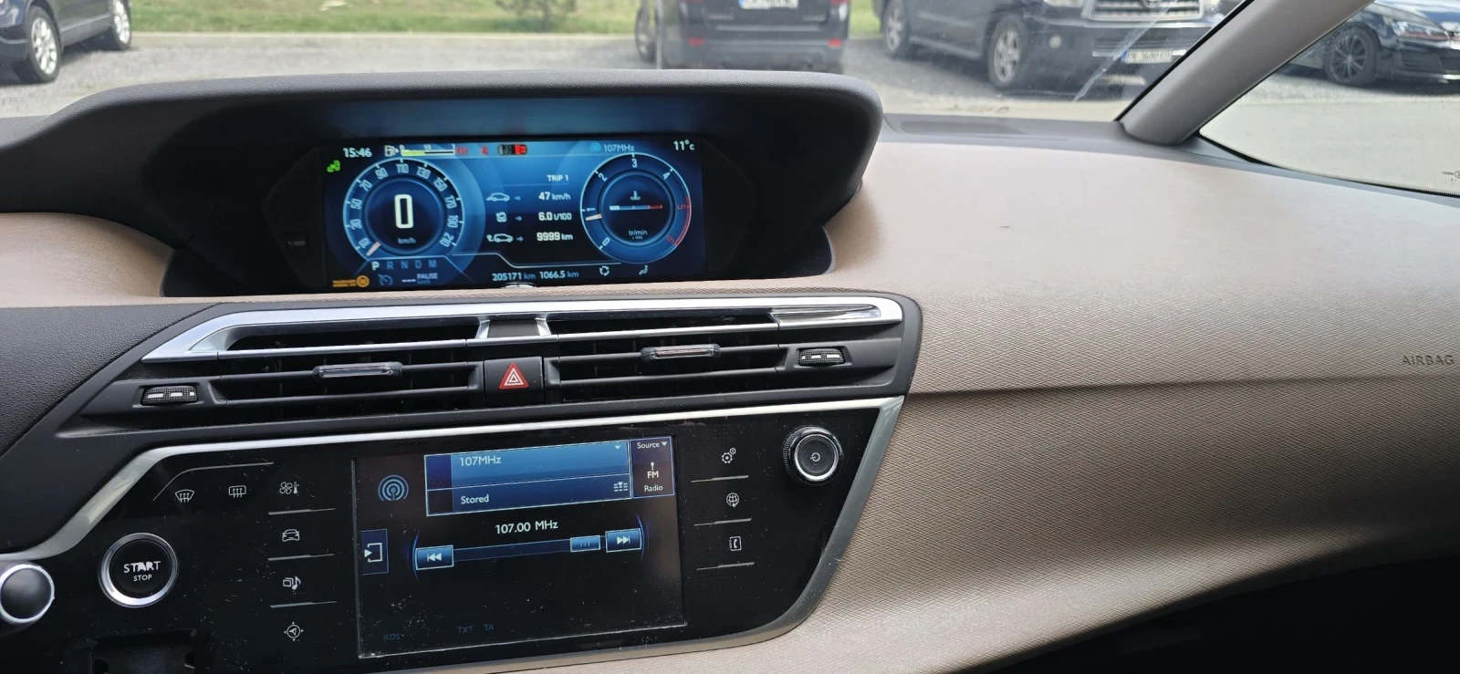 Citroen Grand C4 Picasso, снимка 5 - Автомобили и джипове - 54578428