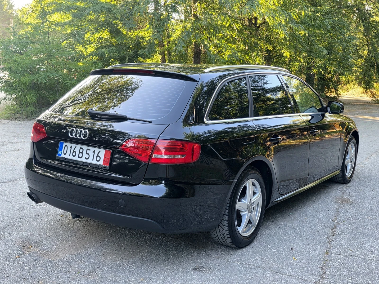 Audi A4 1.8T QUATTRO 141000км!!!, снимка 7 - Автомобили и джипове - 54913632