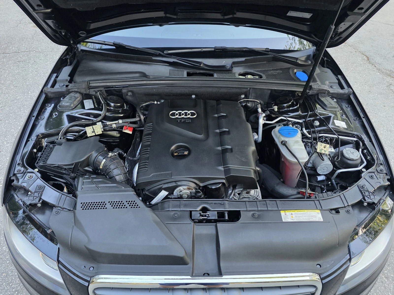 Audi A4 1.8T QUATTRO 141000км!!!, снимка 16 - Автомобили и джипове - 54913632