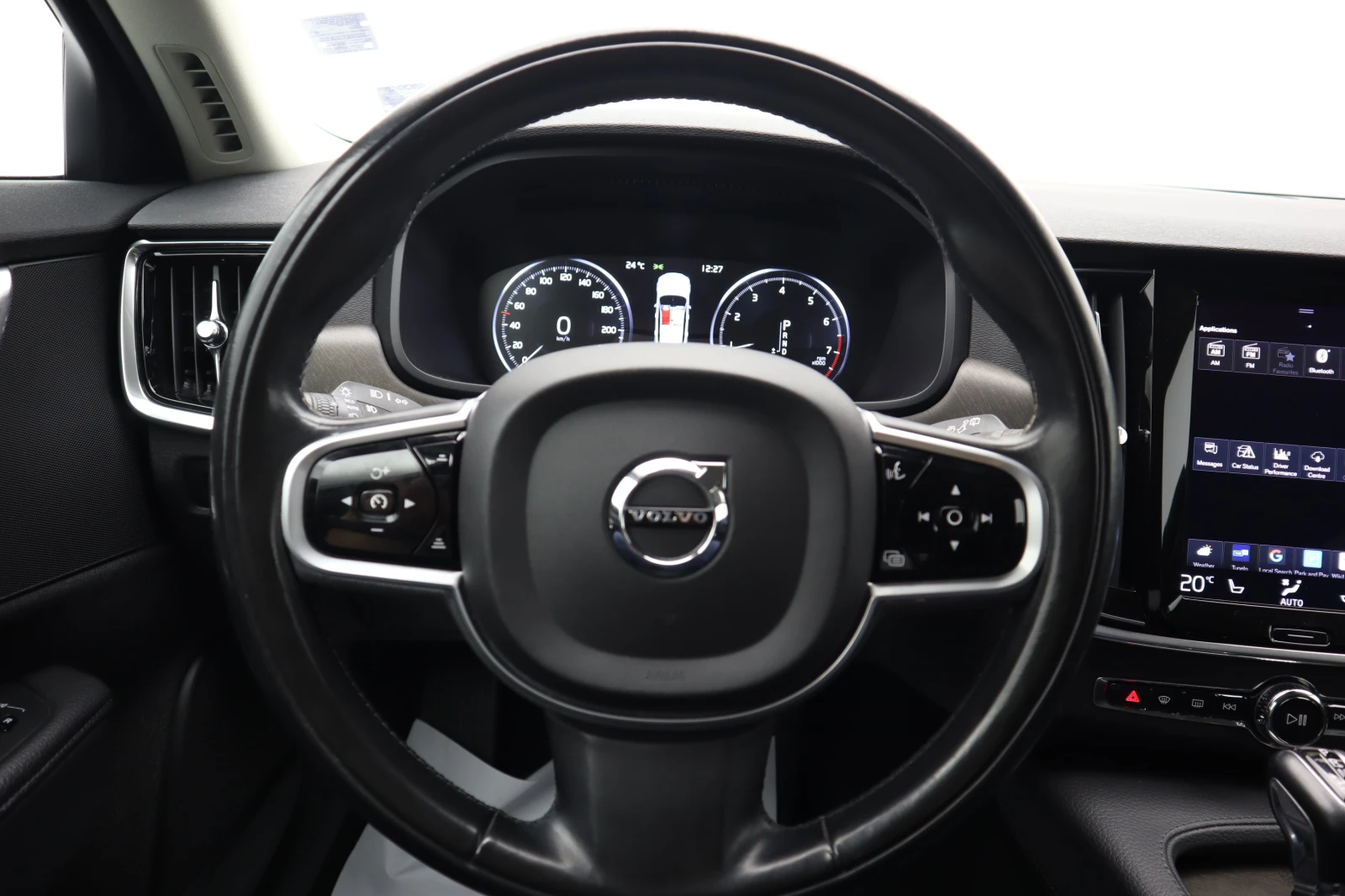 Volvo V90 Cross Country, снимка 15 - Автомобили и джипове - 55044551