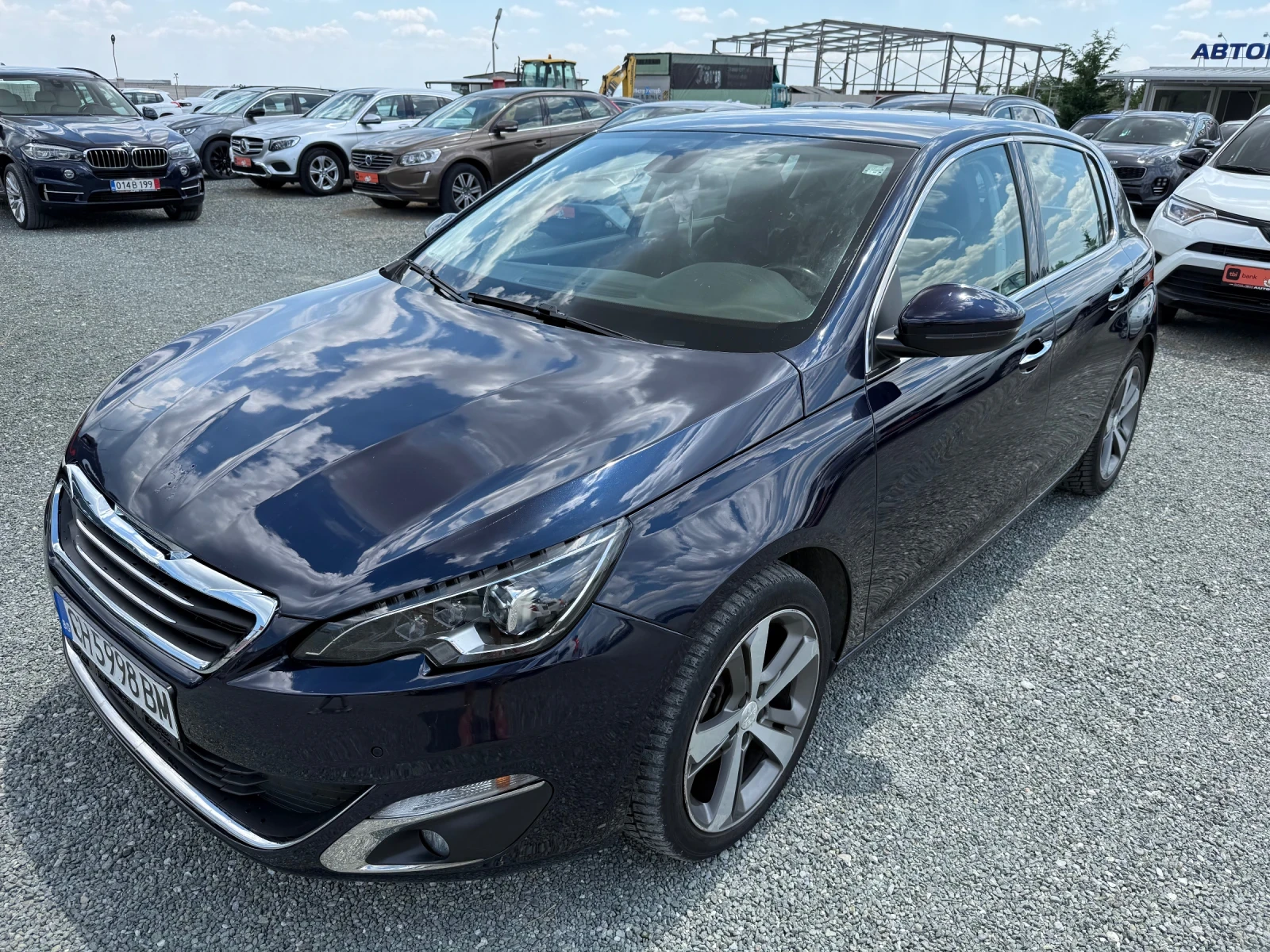 Peugeot 308 (КАТО НОВА)^(НАПЪЛНО ОБСЛУЖЕНА)