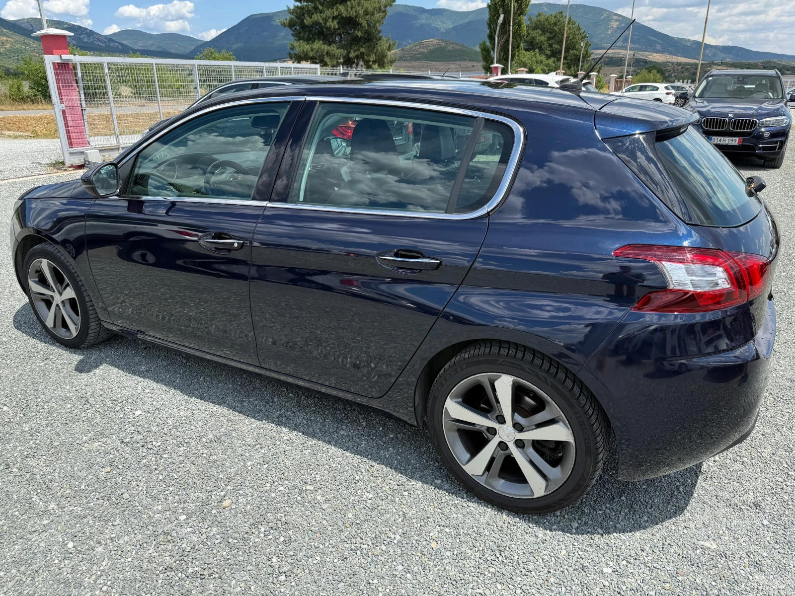 Peugeot 308 (КАТО НОВА)^(НАПЪЛНО ОБСЛУЖЕНА), снимка 9 - Автомобили и джипове - 55210651