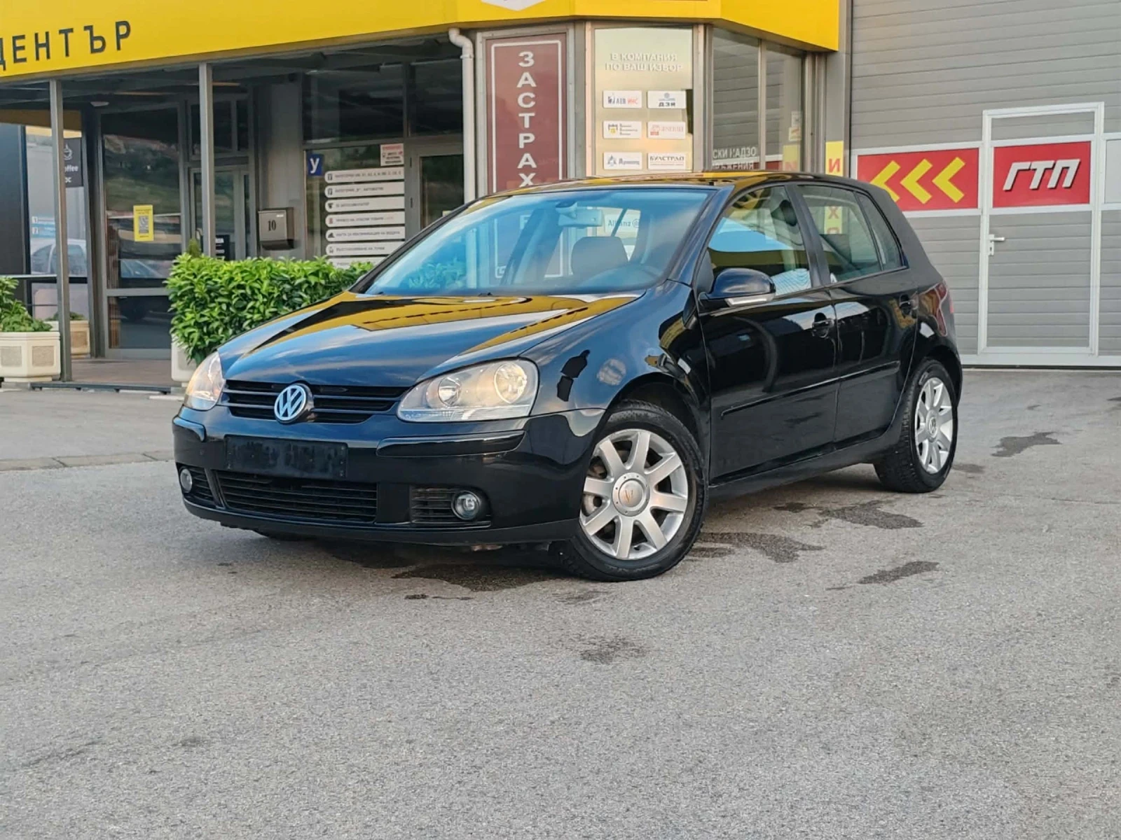 VW Golf 1.9 TDI, снимка 7 - Автомобили и джипове - 55236443