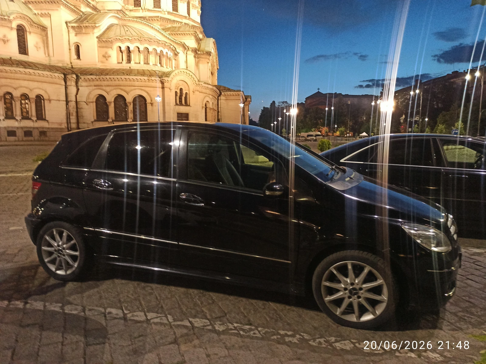 Mercedes-Benz B 180 Газ/Бензин(АВТОМАТИК)Подгрев| Парктроник| СПЕШНО!, снимка 3 - Автомобили и джипове - 55265388