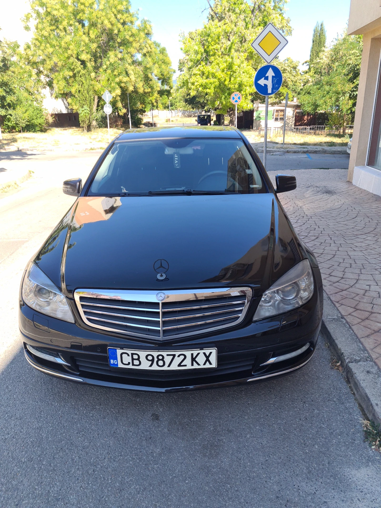 Mercedes-Benz C 220