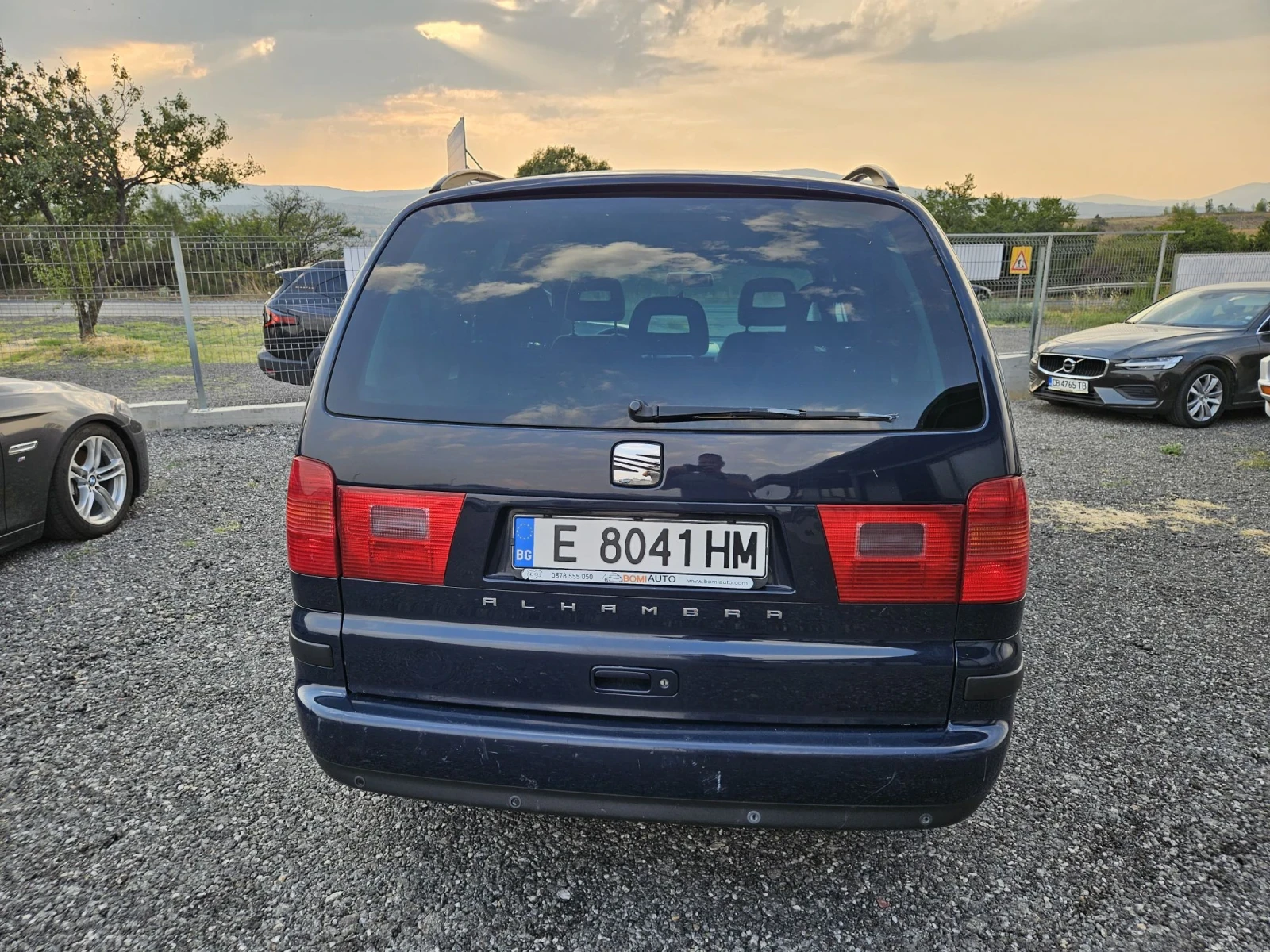 Seat Alhambra 1.9TDI 7 Mеста, снимка 4 - Автомобили и джипове - 55768636