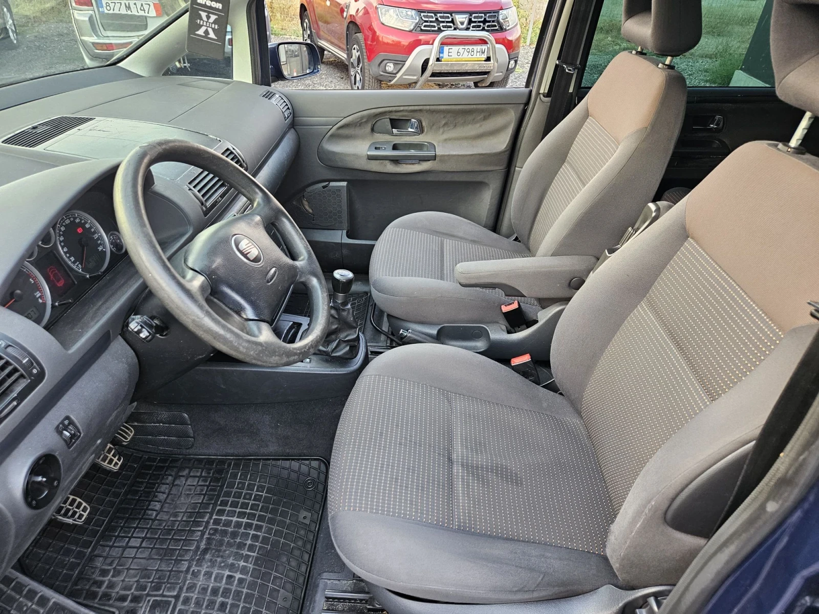 Seat Alhambra 1.9TDI 7 Mеста, снимка 13 - Автомобили и джипове - 55768636