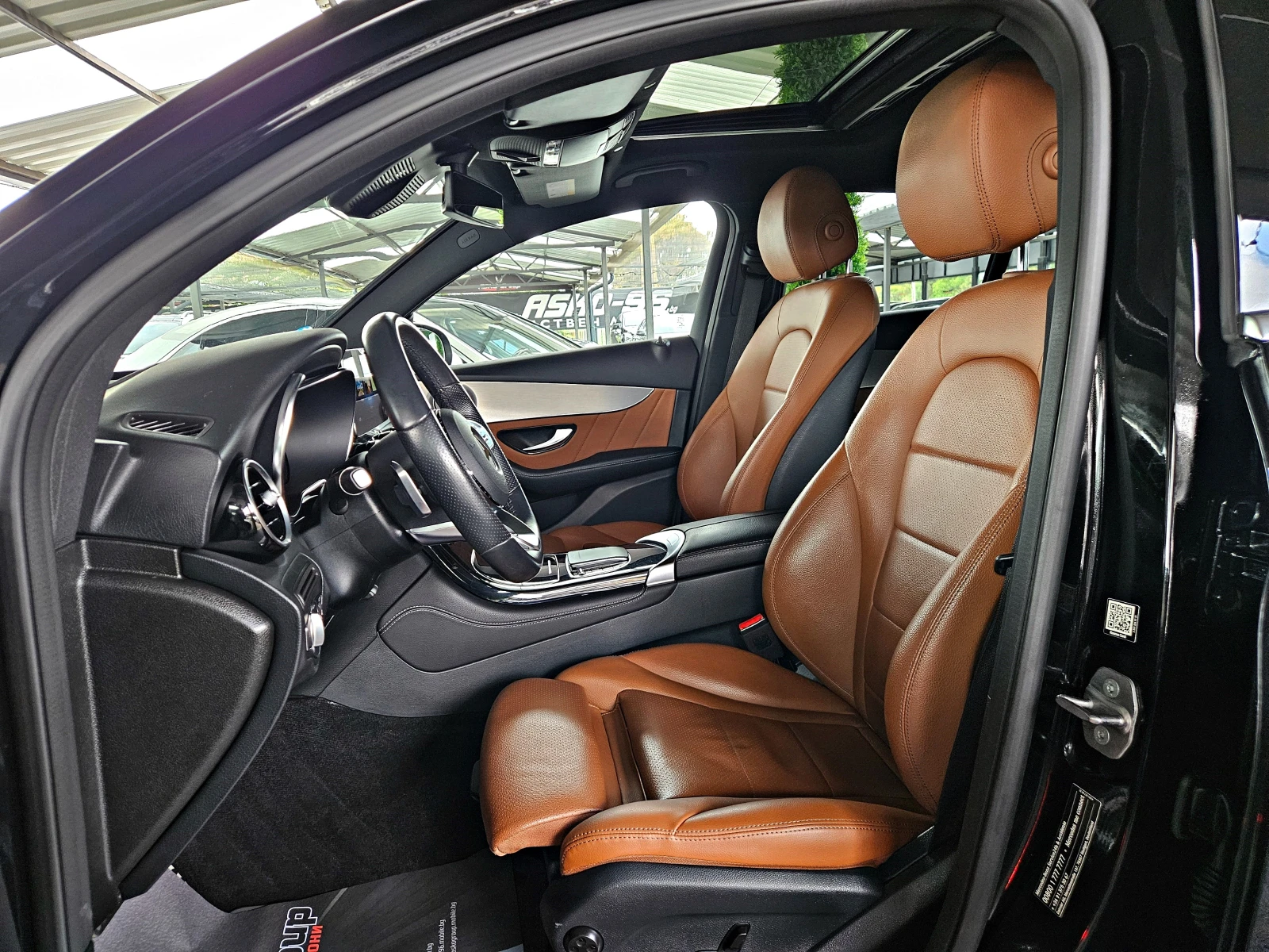 Mercedes-Benz GLC 200 COUPE/AMG/GERMANY/VIRTUAL/HEAD UP/CAMERA/BLIND SP/, снимка 15 - Автомобили и джипове - 56325728