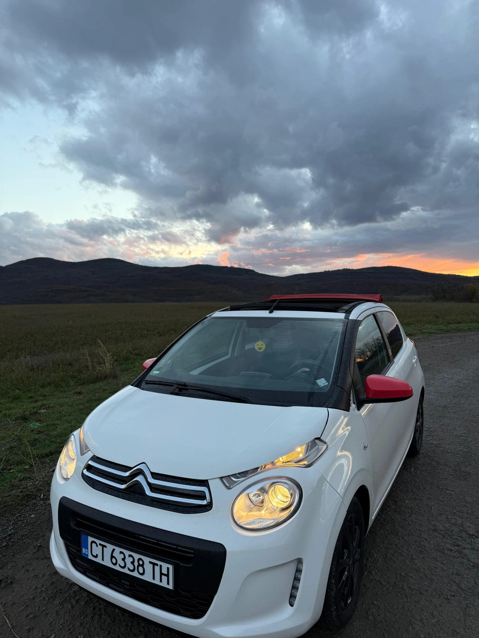 Citroen C1, снимка 12 - Автомобили и джипове - 56430666