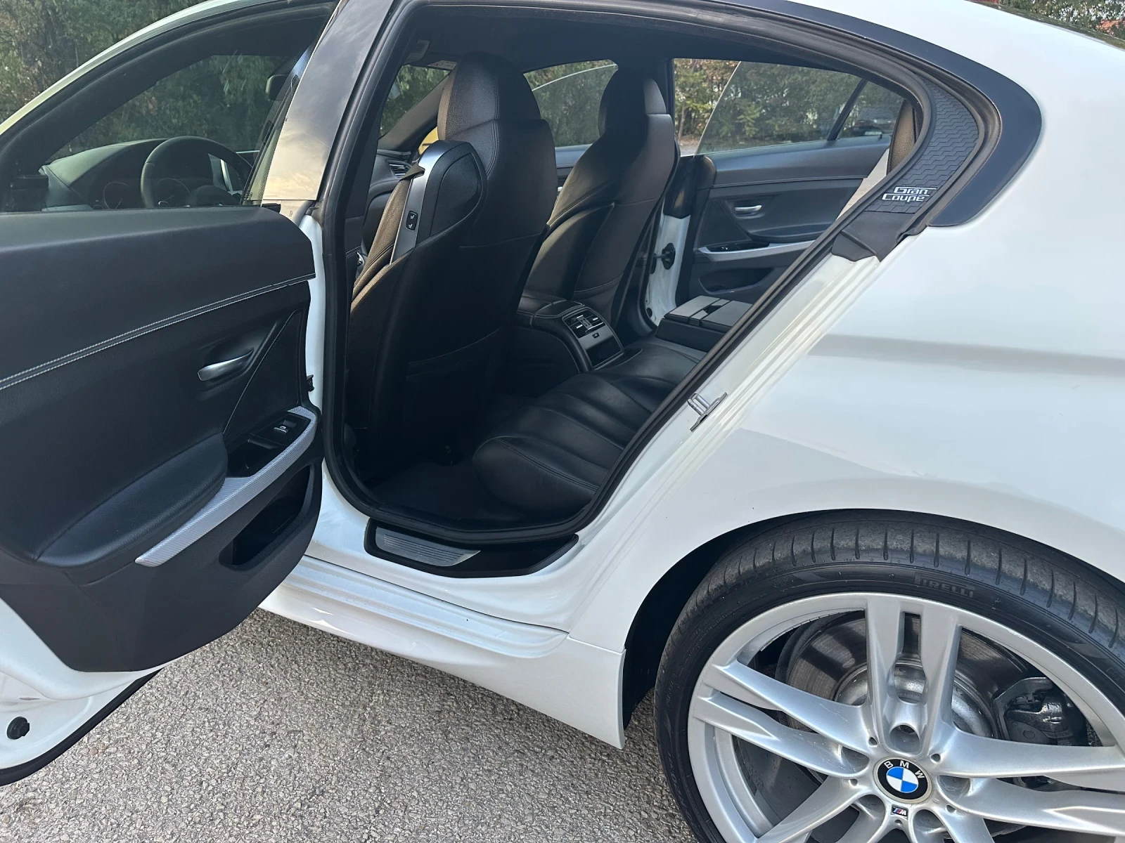 BMW 640 M-Pack face, снимка 8 - Автомобили и джипове - 56503002