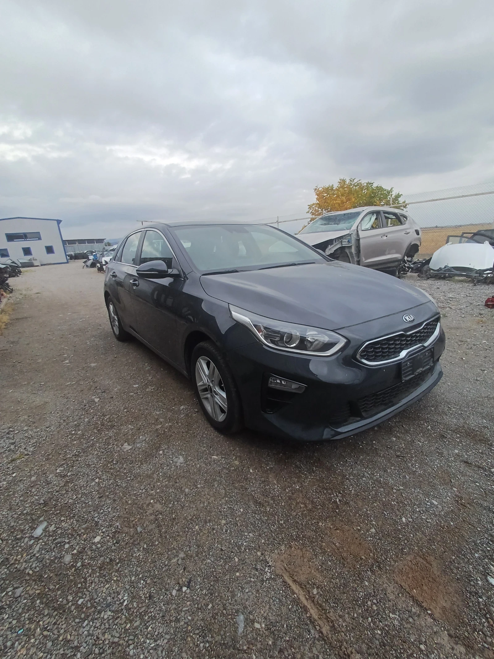 Kia Ceed, снимка 2 - Автомобили и джипове - 56522696