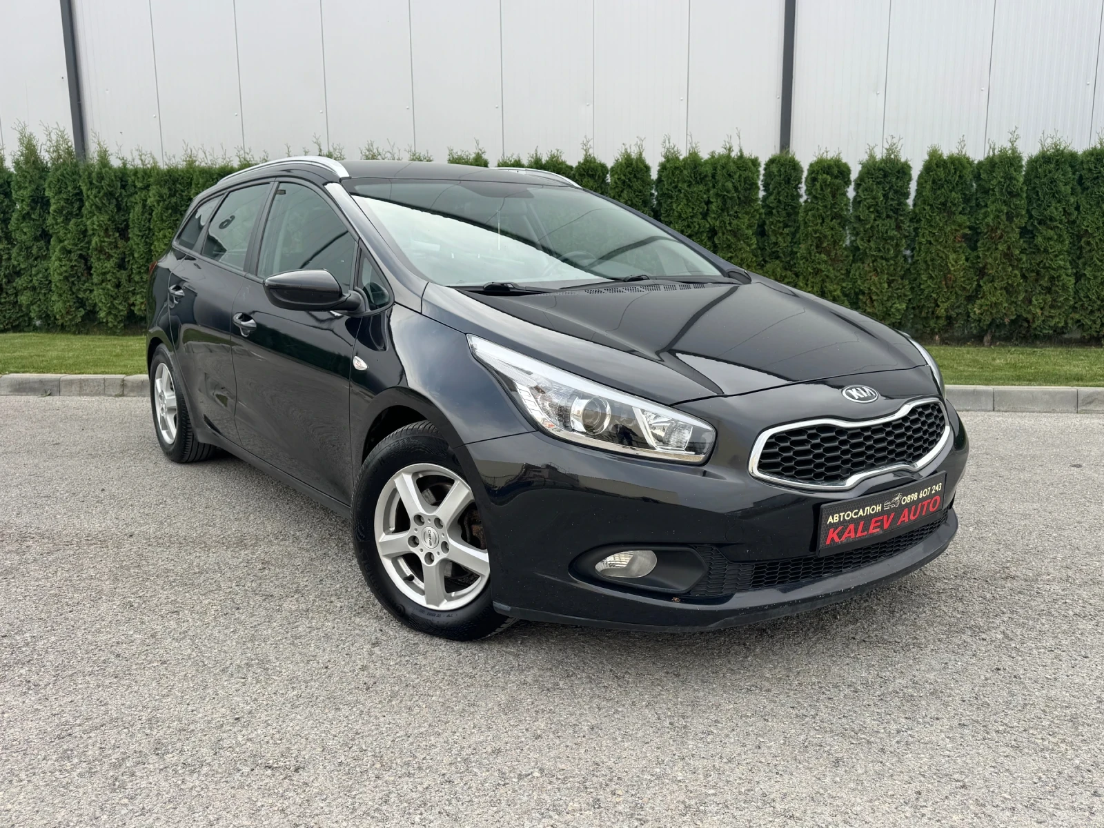 Kia Ceed 1.4CRDI , снимка 3 - Автомобили и джипове - 56535201