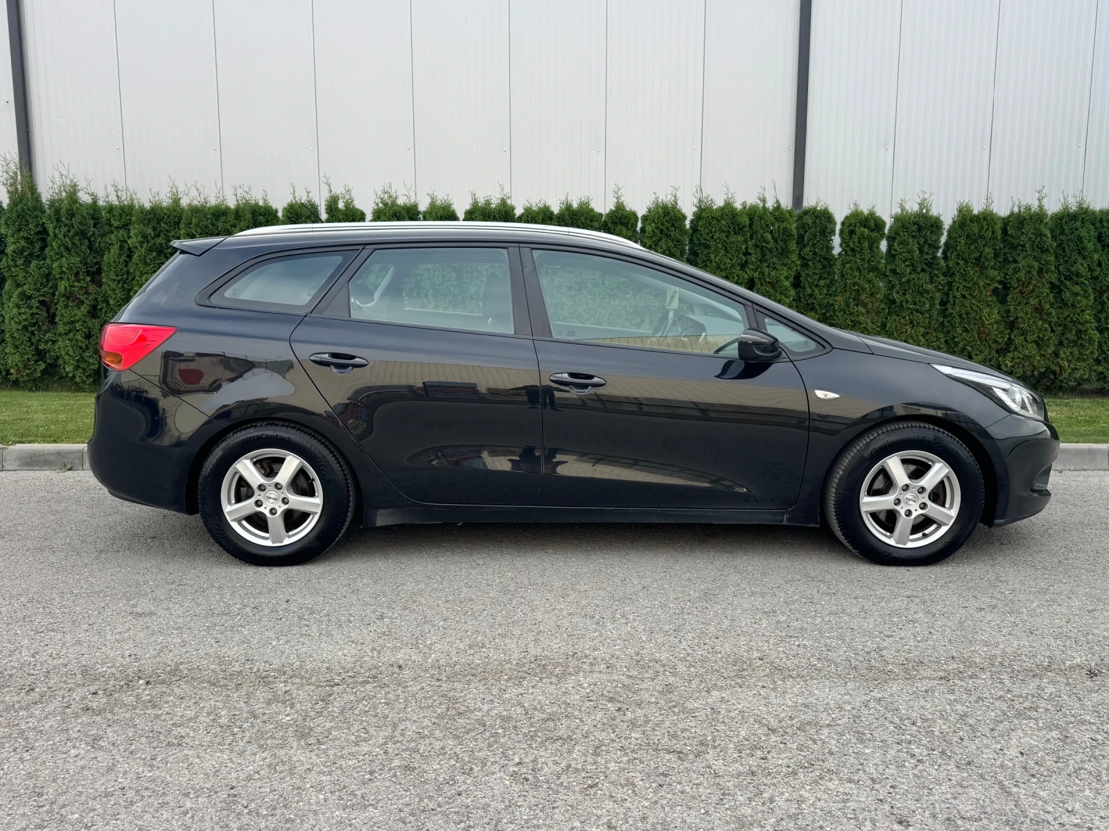 Kia Ceed 1.4CRDI , снимка 7 - Автомобили и джипове - 56535201