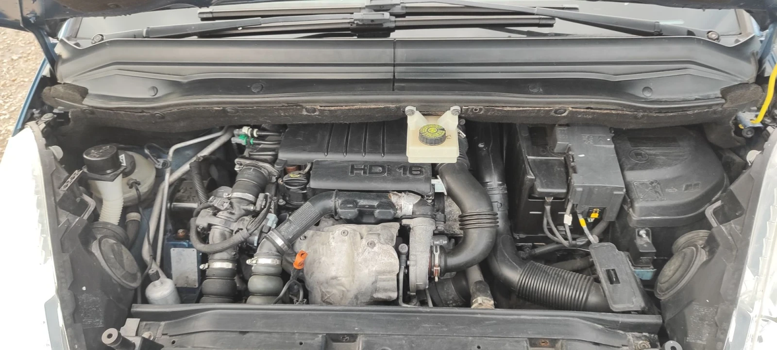 Citroen C4 Picasso 1.6HDI, снимка 9 - Автомобили и джипове - 56549651