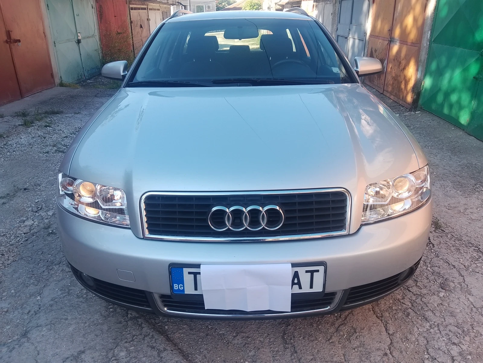 Audi A4 1.9 TDI, снимка 2 - Автомобили и джипове - 56720638