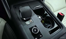Land Rover Discovery * P360 R Dynamic SE * , снимка 9