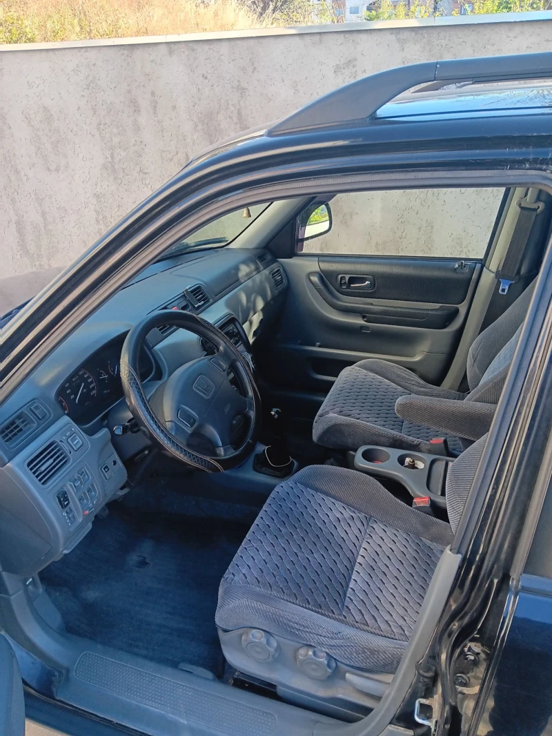 Honda Cr-v, снимка 4 - Автомобили и джипове - 47634268