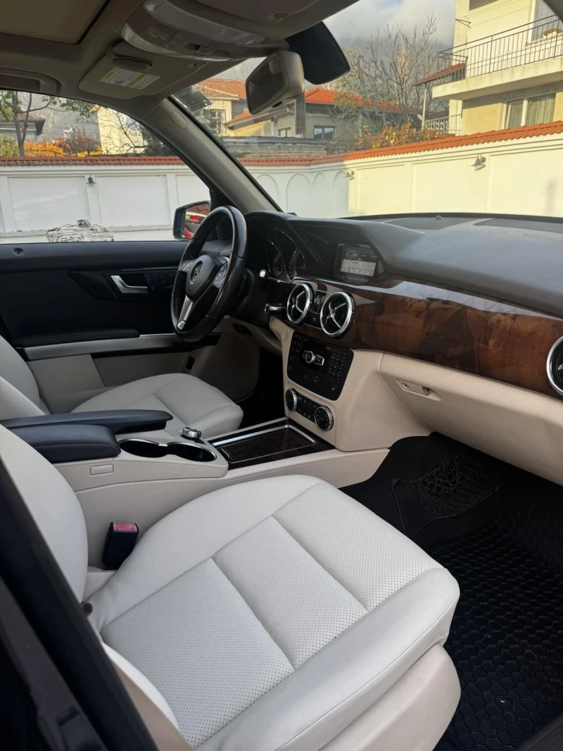 Mercedes-Benz GLK 350 4-Matic, снимка 7 - Автомобили и джипове - 51581276