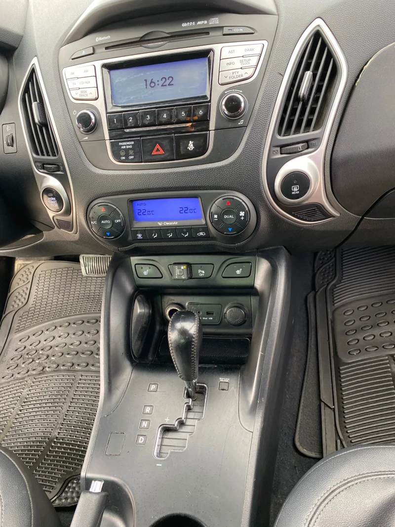 Hyundai IX35, снимка 10 - Автомобили и джипове - 53558434