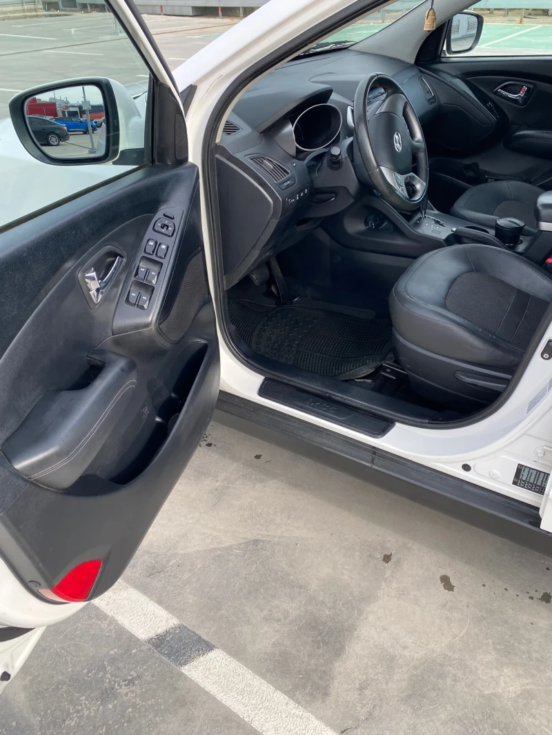 Hyundai IX35, снимка 5 - Автомобили и джипове - 53558434