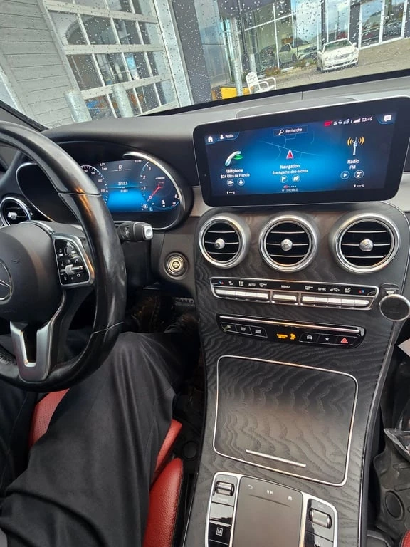 Mercedes-Benz GLC 300 4MATIC 2022 CARFAX * БЕЗ ПЪРВОНАЧАЛНА ВНОСКА - изображение 8