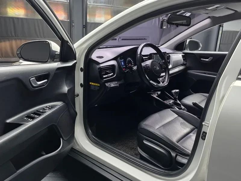 Kia Stonic 1.6 TRENDY | Mobile.bg � ����������� 10