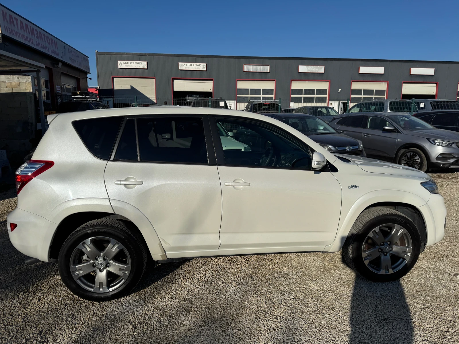 Toyota Rav4 2.2D4D. 4x4 - изображение 7