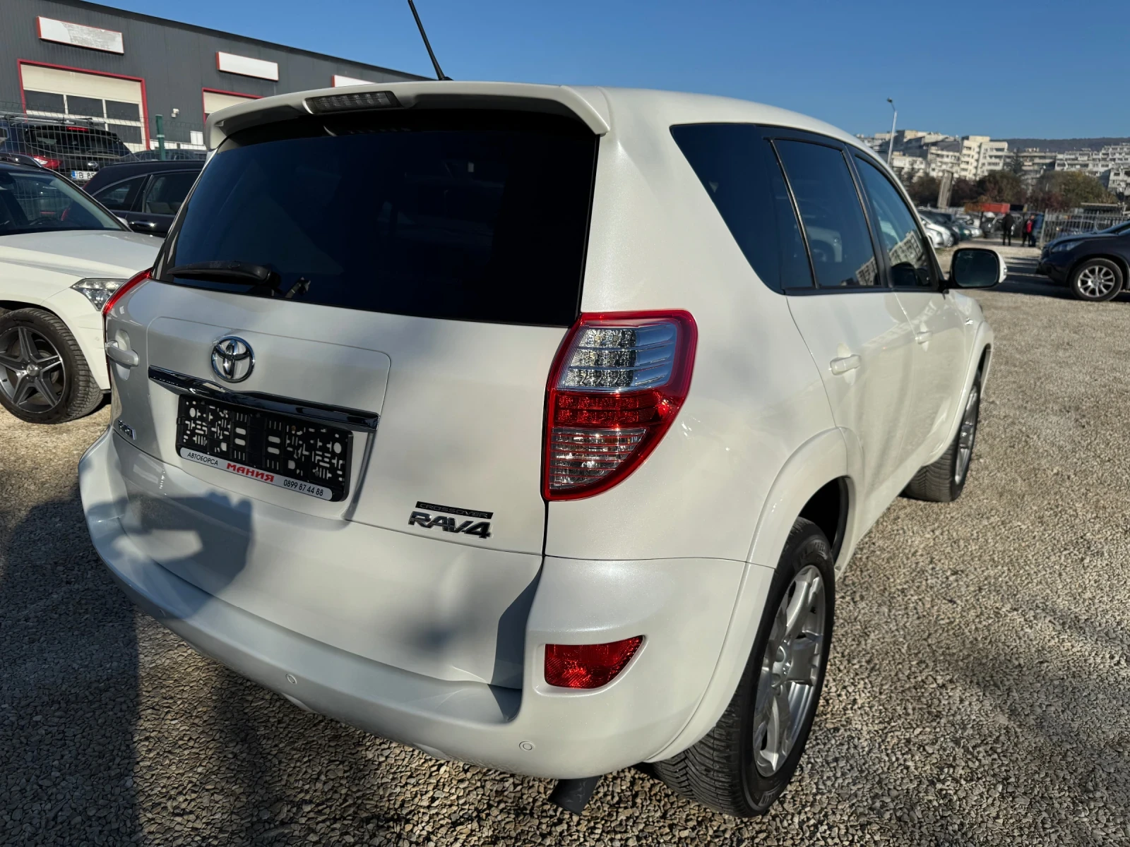 Toyota Rav4 2.2D4D. 4x4 - изображение 4