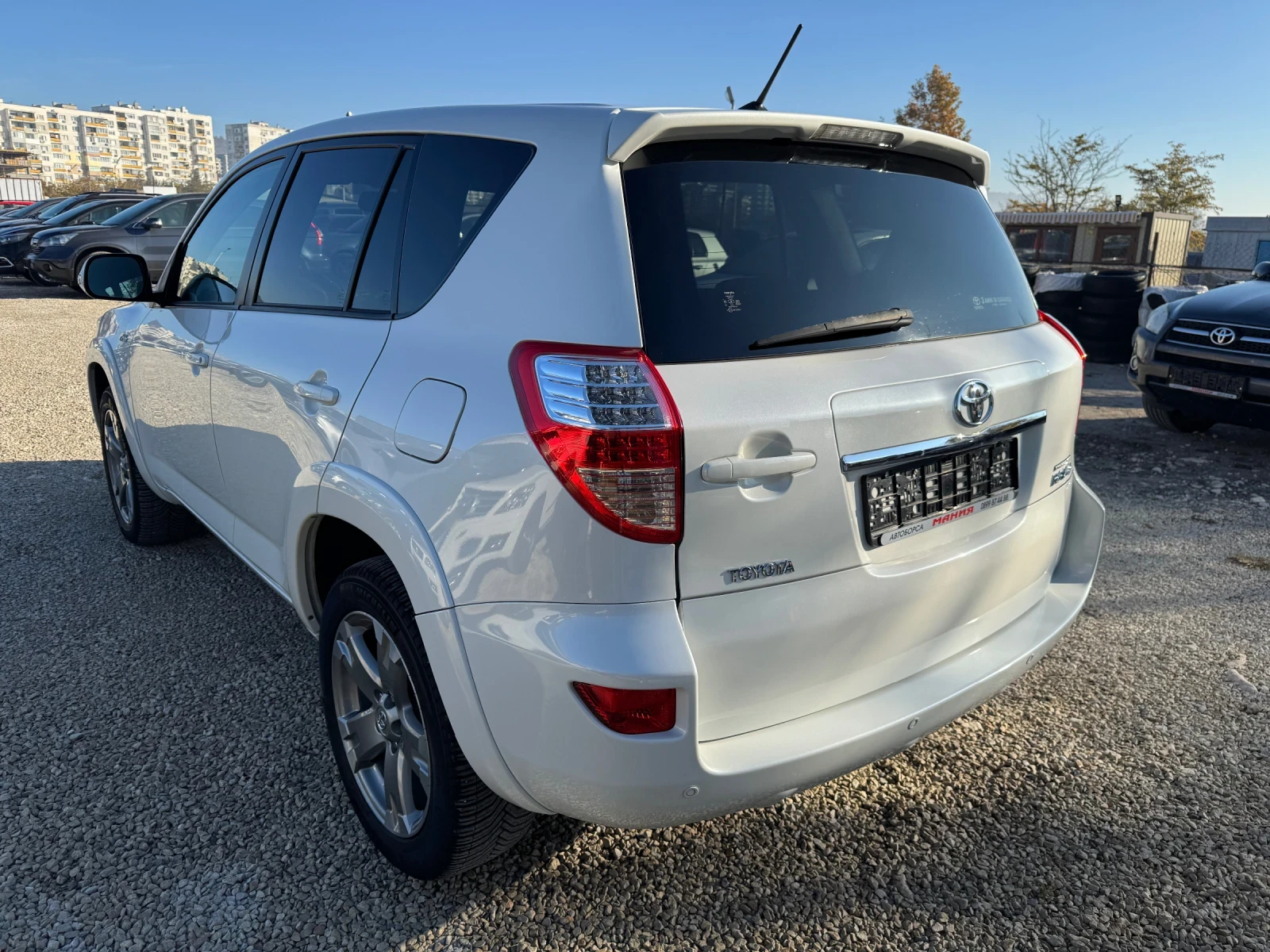 Toyota Rav4 2.2D4D. 4x4 - изображение 5