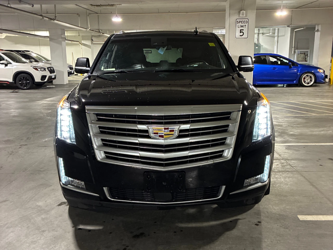 Cadillac Escalade 2017 PLATINUM * БЕЗ ПЪРВОНАЧАЛНА ВНОСКА*  - изображение 2