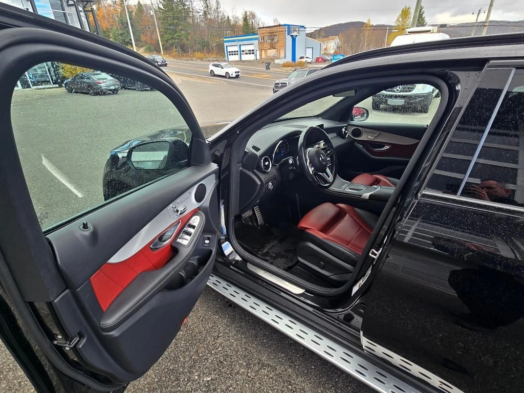 Mercedes-Benz GLC 300 4MATIC 2022 CARFAX * БЕЗ ПЪРВОНАЧАЛНА ВНОСКА - изображение 9