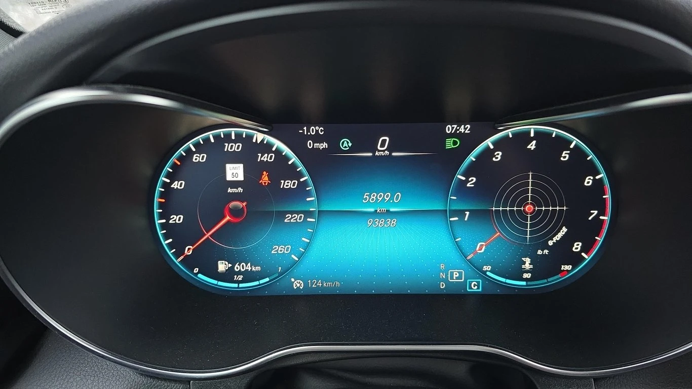 Mercedes-Benz GLC 300 4MATIC 2022 CARFAX * БЕЗ ПЪРВОНАЧАЛНА ВНОСКА - изображение 7