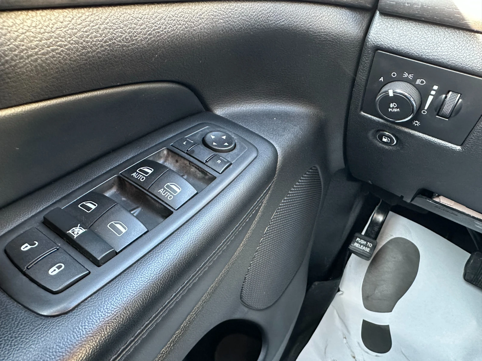 Jeep Grand cherokee 3.6i 290 �.�./�������� �� ��������  | Mobile.bg � ����������� 14