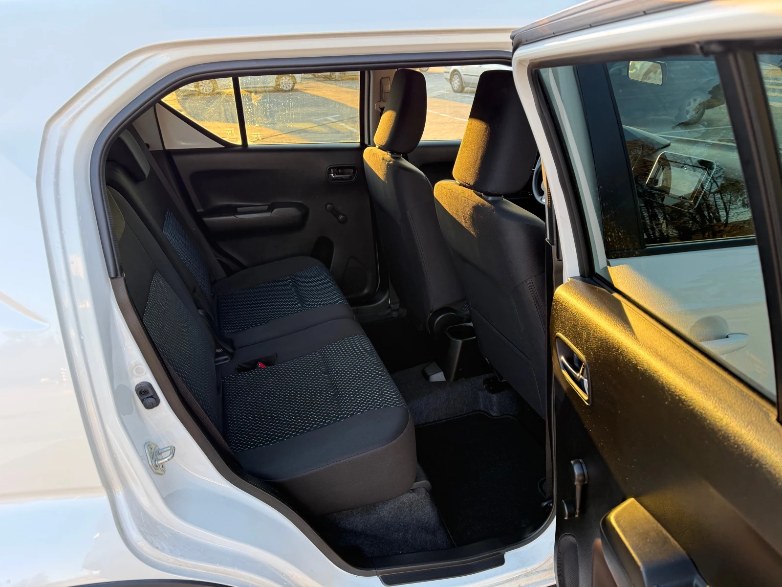 Suzuki Ignis 1.2///Hybrid///New Model///Camera///Navi///Perla// | Mobile.bg � ����������� 12