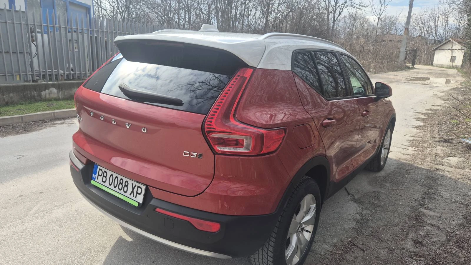 Volvo XC40 D3 - изображение 5