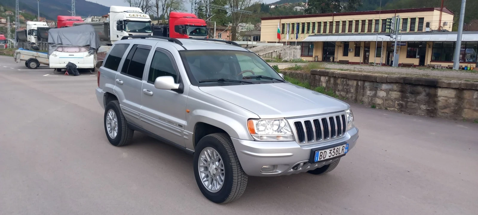 Jeep Grand cherokee 2.7CDI Mercedes , снимка 2 - Автомобили и джипове - 54258735