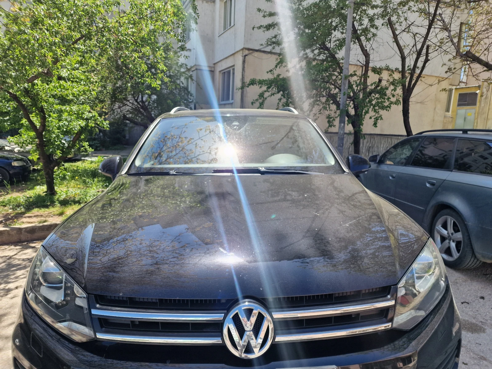 VW Touareg Джип, снимка 7 - Автомобили и джипове - 54437898