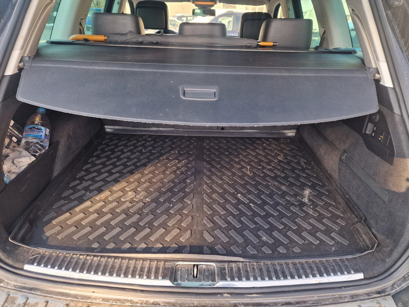 VW Touareg Джип, снимка 9 - Автомобили и джипове - 54437898
