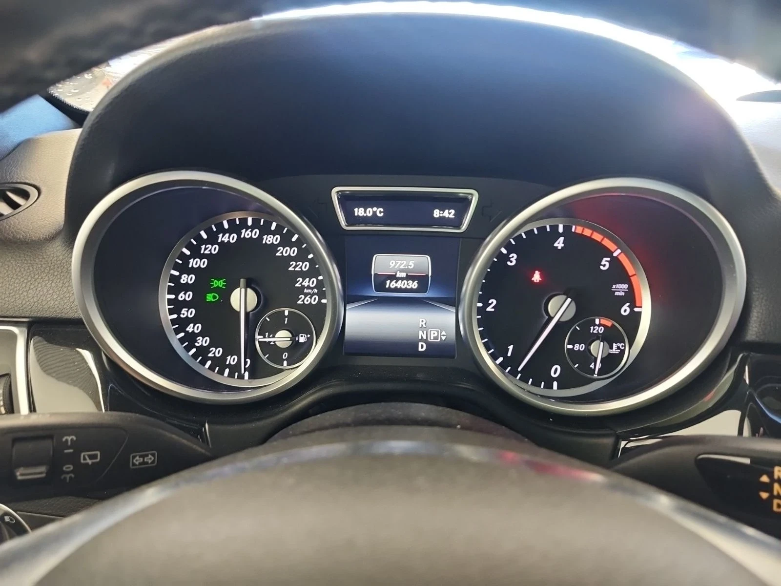 Mercedes-Benz ML 350 Amg-pkg* BLUETEC* Pano* 360* H&k* Подгрев* , снимка 6 - Автомобили и джипове - 55090035