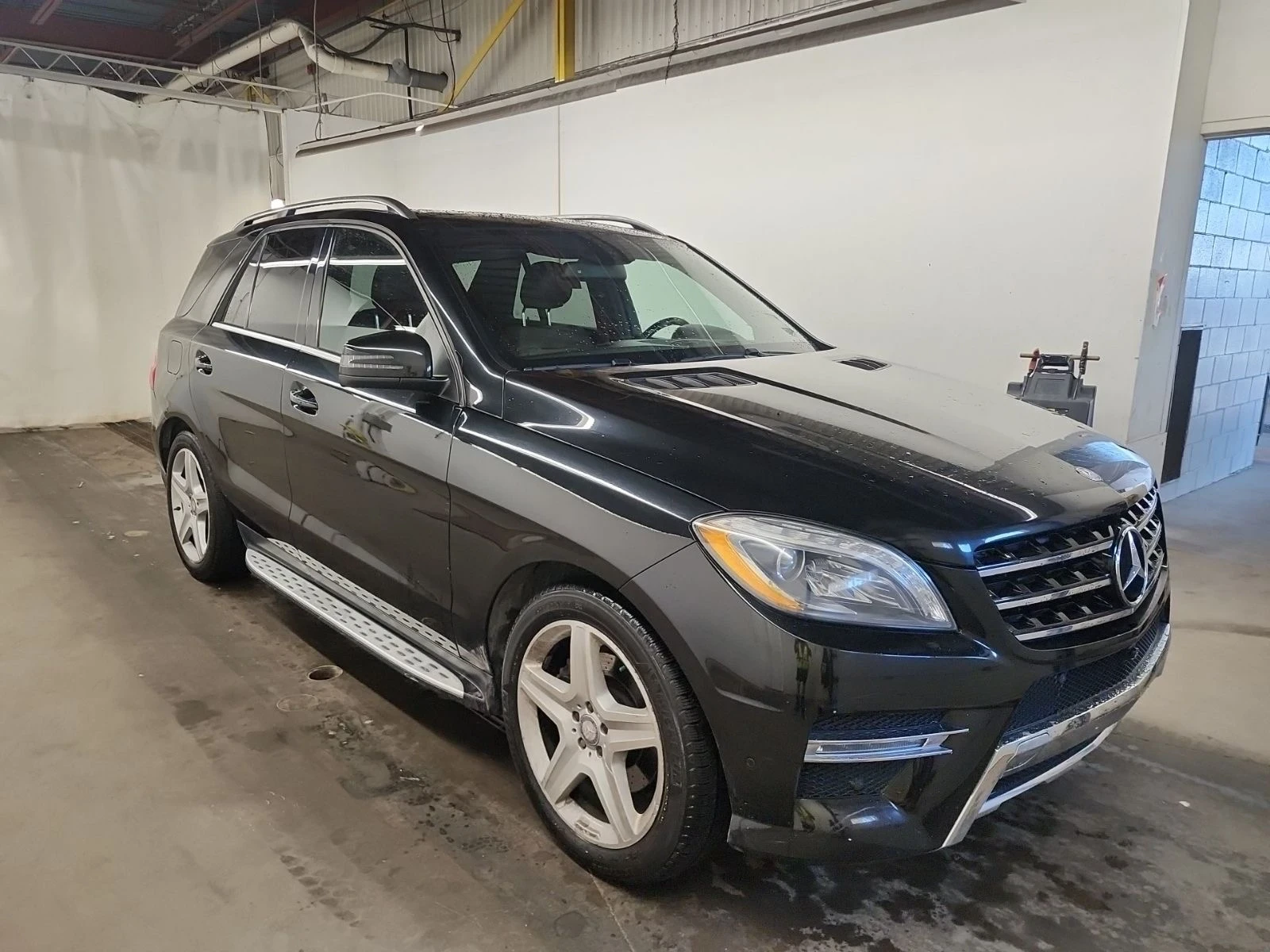 Mercedes-Benz ML 350 Amg-pkg* BLUETEC* Pano* 360* H&k* Подгрев* , снимка 2 - Автомобили и джипове - 55090035