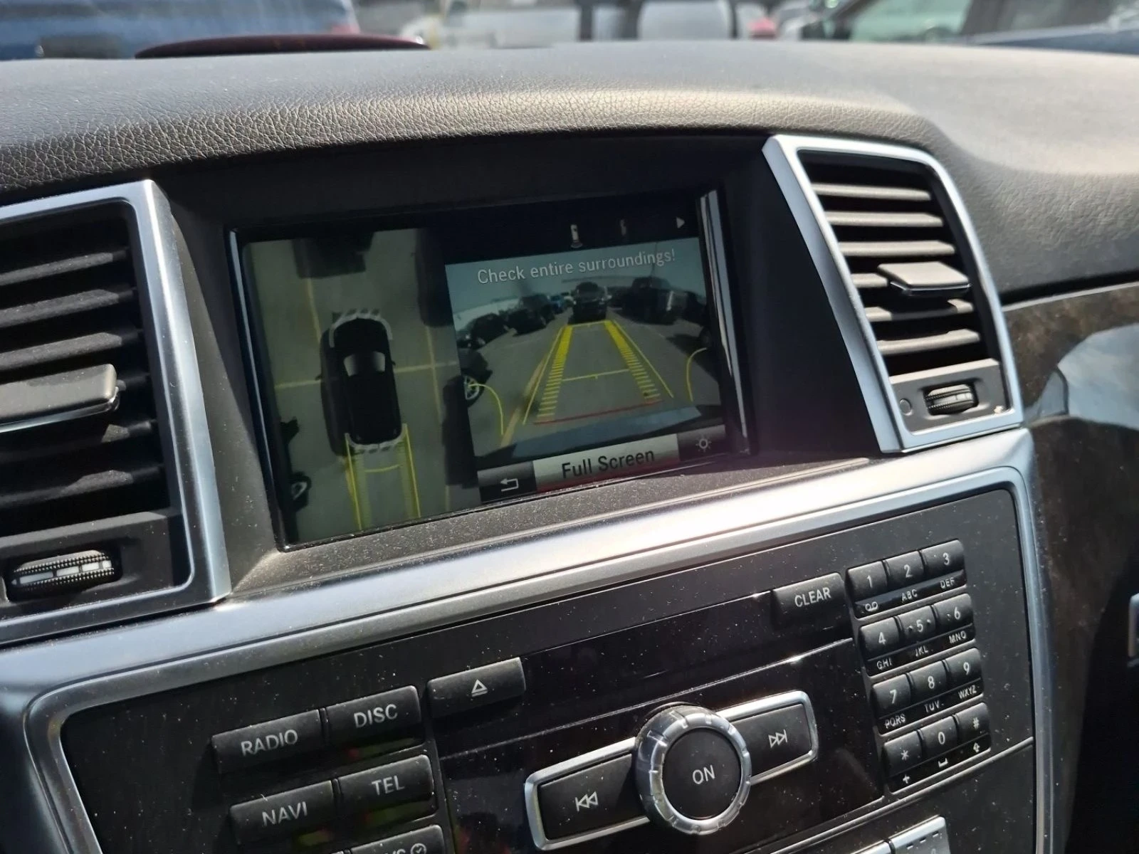 Mercedes-Benz ML 350 Amg-pkg* BLUETEC* Pano* 360* H&k* Подгрев* , снимка 7 - Автомобили и джипове - 55090035