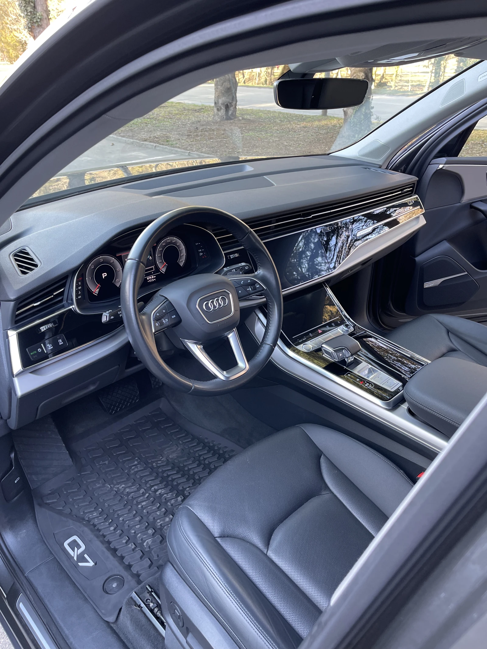 Audi Q7 50TDI Quattro 2020, снимка 12 - Автомобили и джипове - 55483324