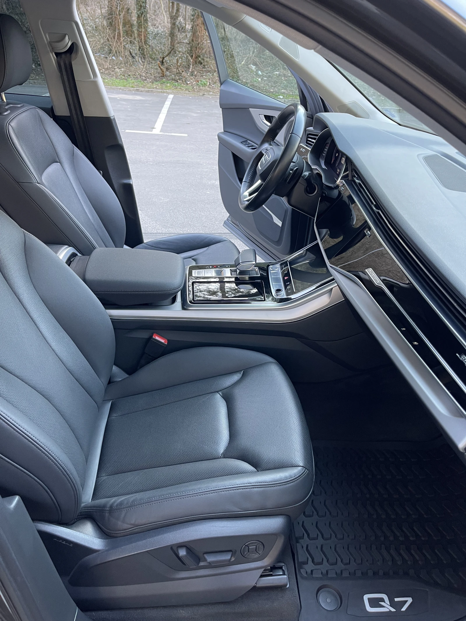 Audi Q7 50TDI Quattro 2020, снимка 13 - Автомобили и джипове - 55483324